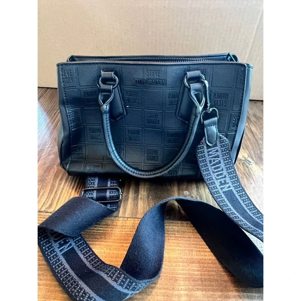 Steve Madden Black Embossed Logo‎ Satchel Crossbody Bag Handbag Webbing Strap